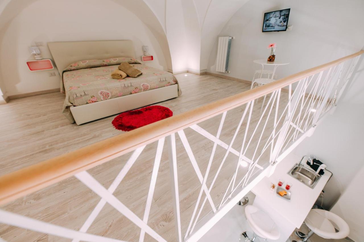 Bed Casa Vacanza Via Gallipoli - Corte Bari Бриндизи Экстерьер фото