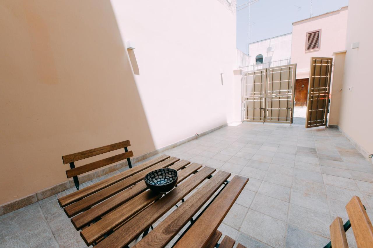 Bed Casa Vacanza Via Gallipoli - Corte Bari Бриндизи Экстерьер фото