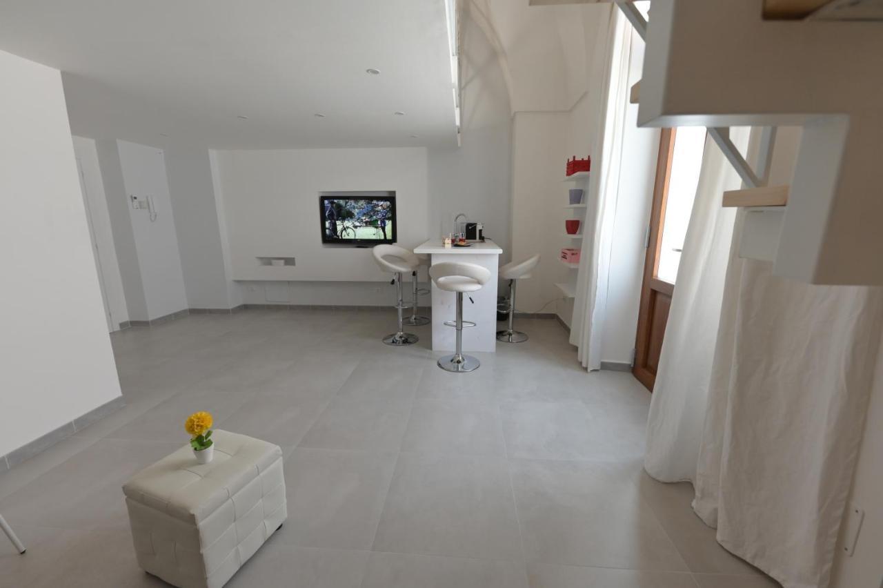 Bed Casa Vacanza Via Gallipoli - Corte Bari Бриндизи Экстерьер фото