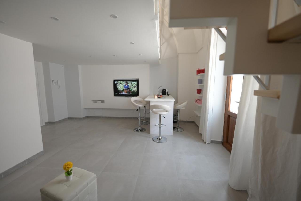 Bed Casa Vacanza Via Gallipoli - Corte Bari Бриндизи Экстерьер фото