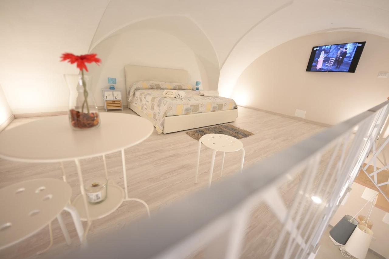 Bed Casa Vacanza Via Gallipoli - Corte Bari Бриндизи Экстерьер фото